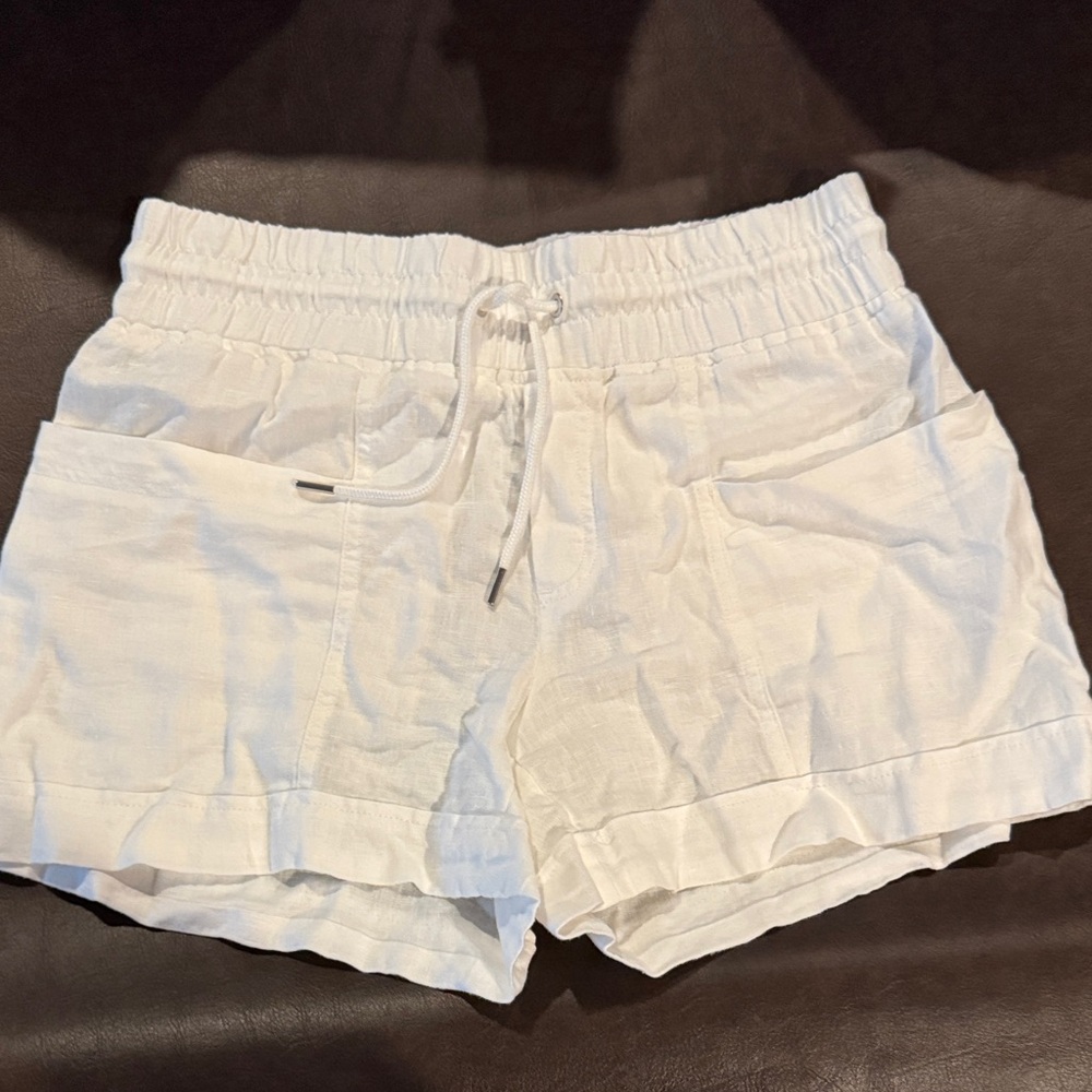 Athleta White Women's Linen Cargo Shorts